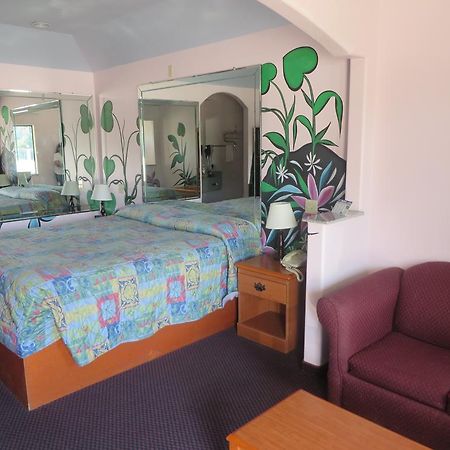 Travelers Inn And Suites Liberty Dış mekan fotoğraf