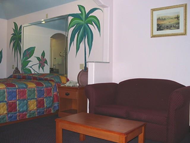 Travelers Inn And Suites Liberty Oda fotoğraf